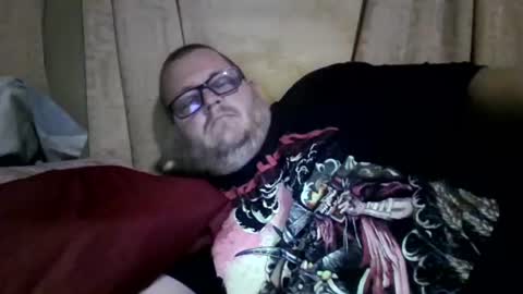 Snapshot of creeeping_death chatting on 06-19-26, 04:39 The hopeless romantic online show from 06-19-26, 04:39