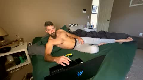 Snapshot of creeksidecouple chatting on 05-24-26, 02:44 Creeksidecouple online show from 05-24-26, 02:44