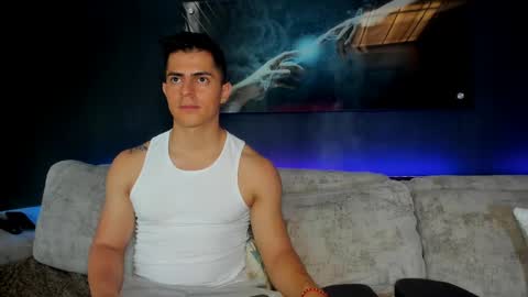 Snapshot of crhistian1_ chatting on 03-09-25, 04:33 CRHISTIAN online show from 03-09-25, 04:33