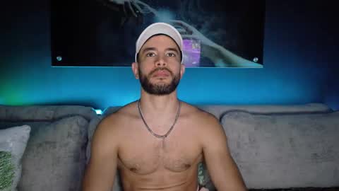 Snapshot of crhistian1_ chatting on 02-13-26, 05:14 CRHISTIAN online show from 02-13-26, 05:14