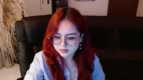 Snapshot of crimson_tati chatting on 02-12-25, 07:34 Tatiana online show from 02-12-25, 07:34