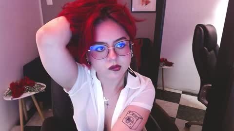 Snapshot of crimson_tati chatting on 02-26-25, 11:26 Tatiana online show from 02-26-25, 11:26