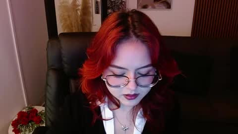 Snapshot of crimson_tati chatting on 03-04-25, 05:11 Tatiana online show from 03-04-25, 05:11