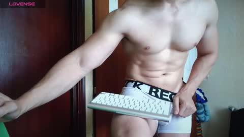 cris2428 online show from 10-16-25, 03:35