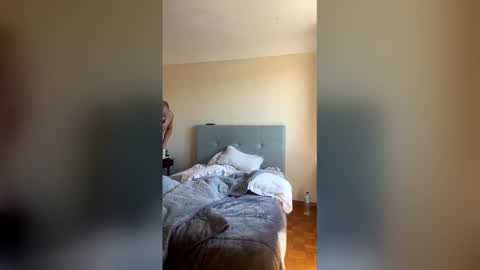 cls online show from 04-04-26, 12:02