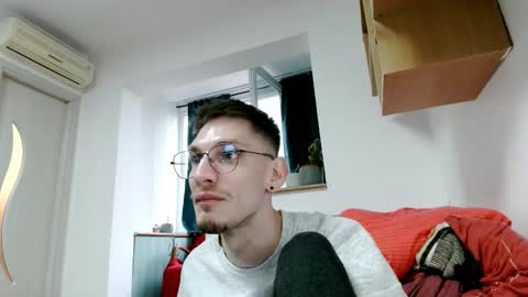 Snapshot of cristaelio chatting on 02-21-26, 03:02 Crista-Elio online show from 02-21-26, 03:02