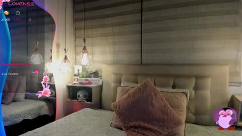 Cristal online show from 04-20-26, 04:04