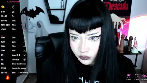 Snapshot of cristal_kosh chatting on 02-19-26, 09:00 Cris online show from 02-19-26, 09:00
