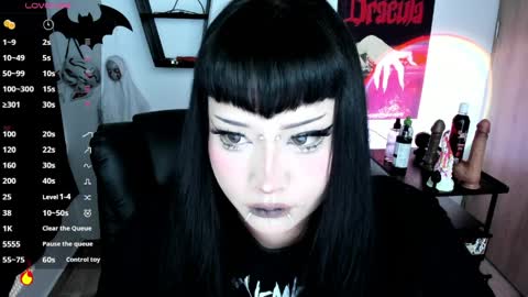 Snapshot of cristal_kosh chatting on 03-30-26, 09:05 Cris online show from 03-30-26, 09:05
