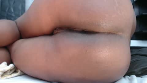 Snapshot of cristal_smith06 chatting on 12-13-24, 08:09 Hanna online show from 12-13-24, 08:09