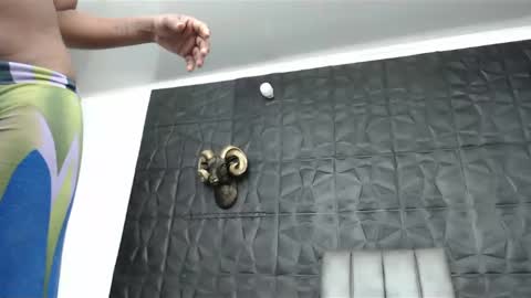 Snapshot of cristal_smith06 chatting on 12-29-24, 09:28 Hanna online show from 12-29-24, 09:28