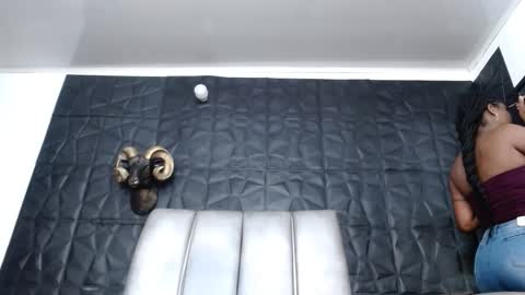 Hanna  online show from 02-24-26, 12:47