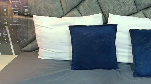CRISTAL MILF online show from 01-11-25, 07:16