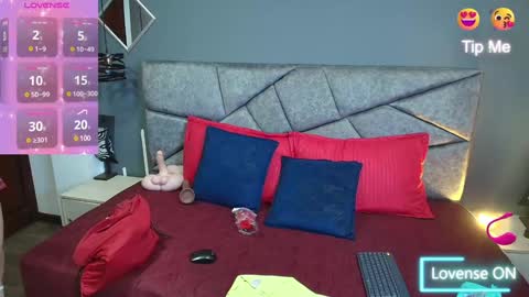 CRISTAL MILF online show from 01-31-25, 07:51