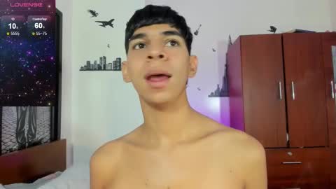 Snapshot of cristhian_slytherin chatting on 01-20-25, 02:36 cristhian online show from 01-20-25, 02:36