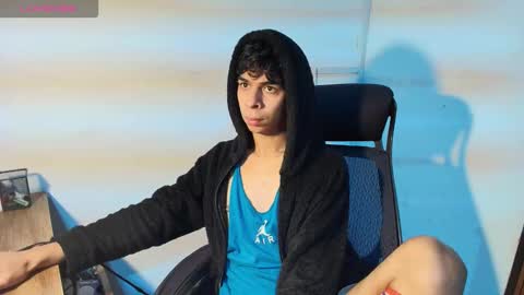 Snapshot of cristhian_slytherin chatting on 12-04-25, 05:17 cristhian online show from 12-04-25, 05:17