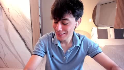 Snapshot of cristian_ortiz_1 chatting on 02-17-25, 02:20 Cristian online show from 02-17-25, 02:20