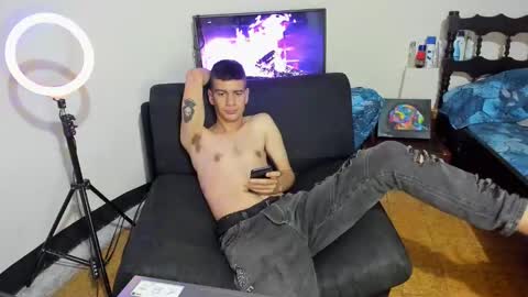 Cristian online show from 12-23-24, 01:18