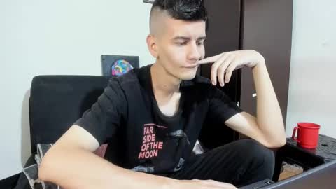 Cristian online show from 02-23-25, 06:01