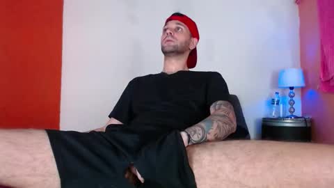 cristianhot125 online show from 03-25-26, 09:21