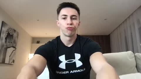 Snapshot of cristianovilla chatting on 02-10-25, 07:38 CristianoHailey online show from 02-10-25, 07:38