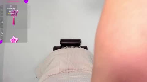 Snapshot of cristina_fernando chatting on 10-11-25, 11:36 soycriss online show from 10-11-25, 11:36