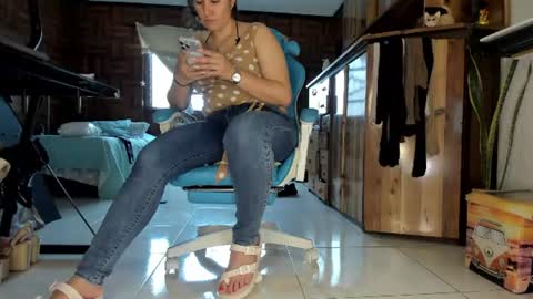 Snapshot of cristinavanegas chatting on 07-05-26, 06:15 Julieta online show from 07-05-26, 06:15