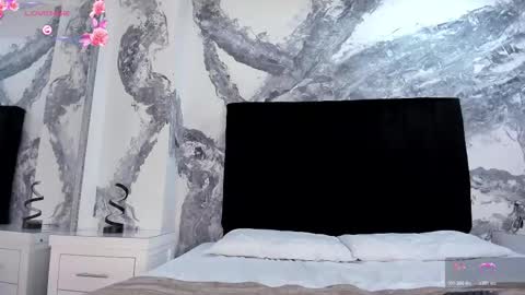 Snapshot of cristinecaru chatting on 02-23-26, 12:02 Cristine online show from 02-23-26, 12:02