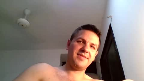 cristopher3042 online show from 11-28-25, 02:14