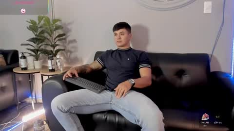 Cristopher online show from 07-15-26, 01:27