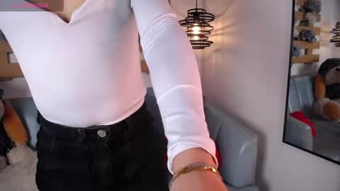 Cristopher  online show from 05-12-26, 09:01
