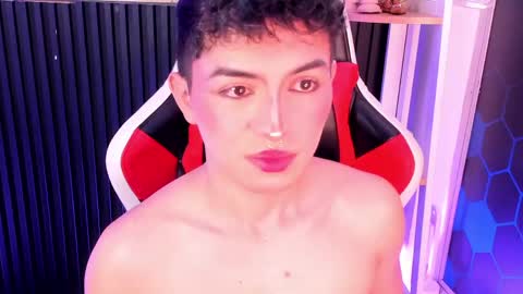 Cristopher  online show from 06-04-26, 08:48