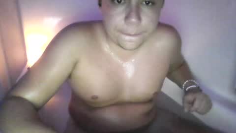 Snapshot of crisx3585 chatting on 07-14-26, 04:17 crisx3585 online show from 07-14-26, 04:17