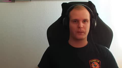 Snapshot of croissant911 chatting on 09-11-25, 12:05 Anderson online show from 09-11-25, 12:05