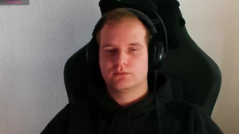 Snapshot of croissant911 chatting on 10-23-25, 09:08 Anderson online show from 10-23-25, 09:08