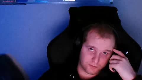 Snapshot of croissant911 chatting on 12-18-25, 07:20 Anderson online show from 12-18-25, 07:20