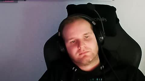 Snapshot of croissant911 chatting on 01-09-26, 08:17 Anderson online show from 01-09-26, 08:17