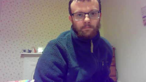 Snapshot of cropper4fun chatting on 10-22-25, 07:02 Cropper online show from 10-22-25, 07:02