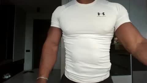 cruelworldxxx online show from 02-12-26, 11:11