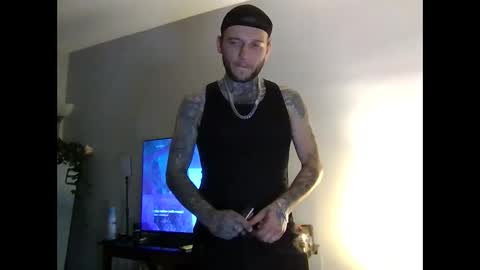 Snapshot of cruz815 chatting on 12-15-25, 12:48 cruz815 online show from 12-15-25, 12:48