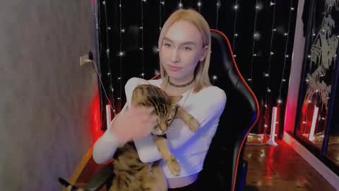 crybambi online show from 02-05-26, 05:56