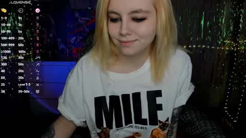 Snapshot of cryptobjgirlv2 chatting on 01-28-25, 04:52 Lilith online show from 01-28-25, 04:52