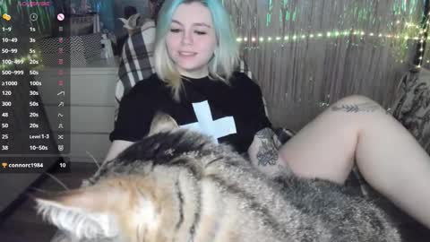 Snapshot of cryptobjgirlv2 chatting on 11-09-25, 05:22 Lilith online show from 11-09-25, 05:22