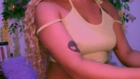 crysrus online show from 12-19-25, 01:23