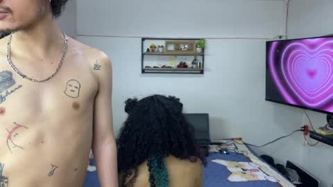 crystal5358 online show from 04-05-26, 12:02