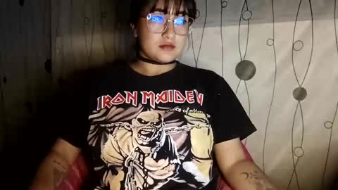 Snapshot of crystal_669 chatting on 01-31-25, 06:02 carol online show from 01-31-25, 06:02