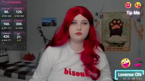 Snapshot of crystal__chris chatting on 11-18-25, 08:30 Chris online show from 11-18-25, 08:30