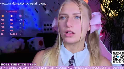 Snapshot of crystal_blond chatting on 10-08-25, 07:44 Crystal online show from 10-08-25, 07:44