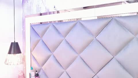 Snapshot of crystal_gilton chatting on 06-16-26, 07:05 crystal_gilton online show from 06-16-26, 07:05