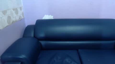 Snapshot of crystal_walls chatting on 03-08-25, 06:37 I AM CRYSTAL online show from 03-08-25, 06:37